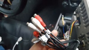 Начало автозвука в приору. Вольтметры через rem. Проводка. Усилитель.