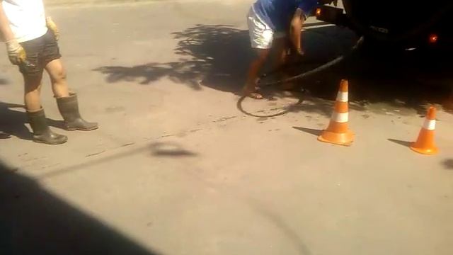 Автоматическое сматывание шланга для прочистки канализации смотреть онлайн