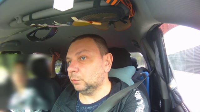 Пассажирка требует просочиться через закрытые ворота и подъехать к  подъезду. #конфликт #такси