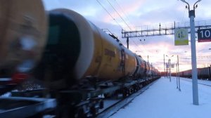 Тепловоз 2ТЭ116-1702 "БалтТрансСервис" с грузовым поездом станция Бекасово-1 26.12.2020