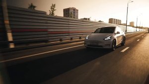 TESLA MODEL Y! Самая популярная электричка, которую можно купить в России. Тест-драйв и обзор Тесла