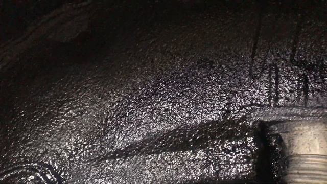 Mercedes. Колесные арки - это именно те места в авто, посредством которых в салон проникают шумы