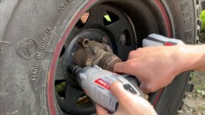 Аккумуляторный гайковерт ЗУБР ЗГУА-18-Ли К.