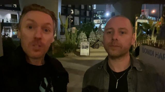 Hyper and Blue Stahli miss the train смотреть онлайн