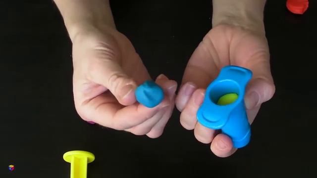 Поделки из пластилина плей до (Play-Doh): лепим радужное мороженое-рожок.