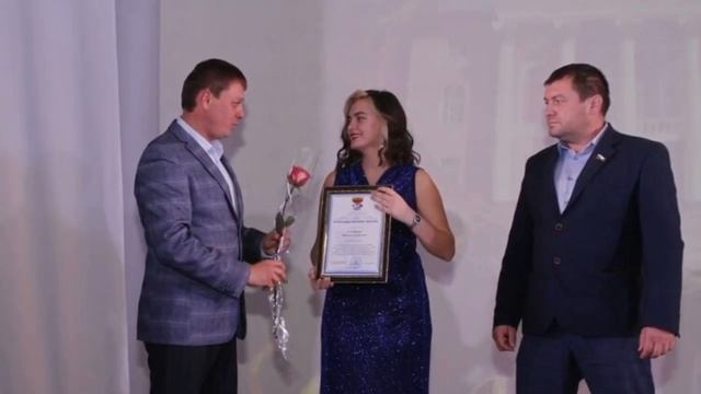 24 сентября Дом культуры мкр. Октябрьский отметил свой 65 летний ЮБИЛЕЙ ! смотреть онлайн