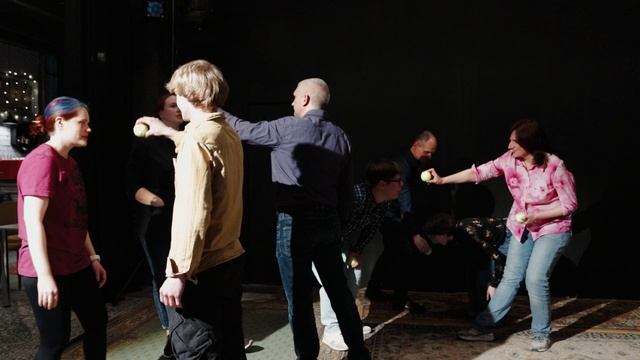 Театральная студия КП «Библиотека». 3 открытый урок: Сценическая речь. Разминка с мячиками