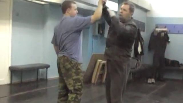 Урок №12 Уход от ножа смотреть онлайн