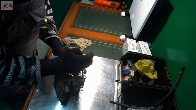 Разборка тормозного заднего модулятора Даф 105 смотреть онлайн