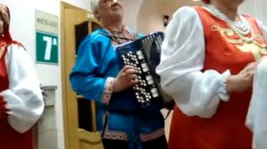 В ЗОЛОЧЁННОЙ ЦЕРКВИ