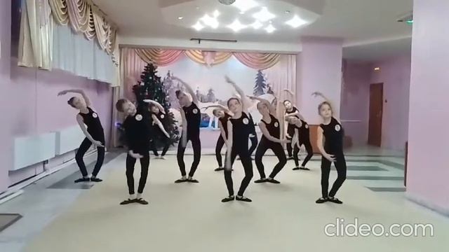 Открытый урок по хореографии в группе "ФИАЛКИ", ансамбль танца "АТРИУМ", ДК "ОРФЕЙ", Тюмень смотреть онлайн