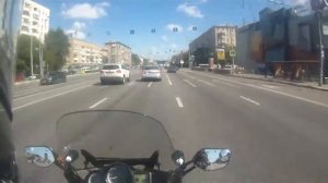 Как нельзя обгонять на мотоцикле.