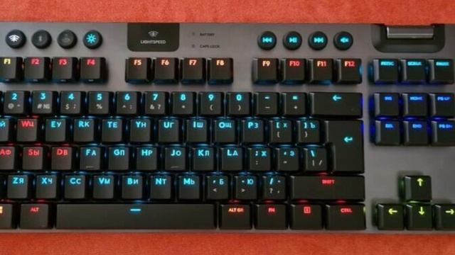 Игровая клавиатура Logitech G915 TKL смотреть онлайн