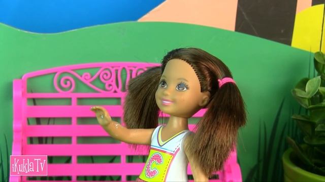 КАК МЫ БУДЕМ С ЭТИМ ЖИТЬ? Сестрички Стали Куклами #ЛОЛ Мультик #Барби Игрушки LOL Для девочек смотреть онлайн