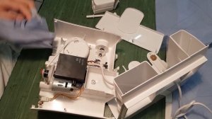 Braun Oral-B Oxy-Jet type 3727. Замен помпы ирригатора. Mundcenter   Pumpe  austauschen.