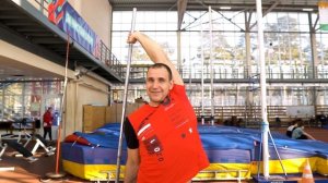 Как растянуть плечи. Упражнения для гибкости плеч от Ивана Денисова.