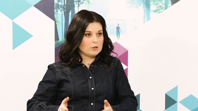 Как реагировать на критику хейтеров и негативные комментарии в сети? Советы Марины Галаниной смотреть онлайн