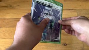 Fortnite Minty Legends Pack (Xbox) - UNBOXING!!