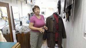 Покраска и ремонт куртки из нубука .