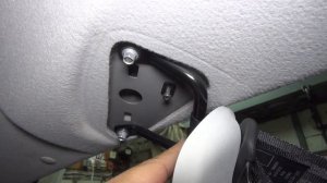 LADA GRANTA FL Часть 2. Врезка камеры заднего вида лифтбек Протяжка провода через гофру