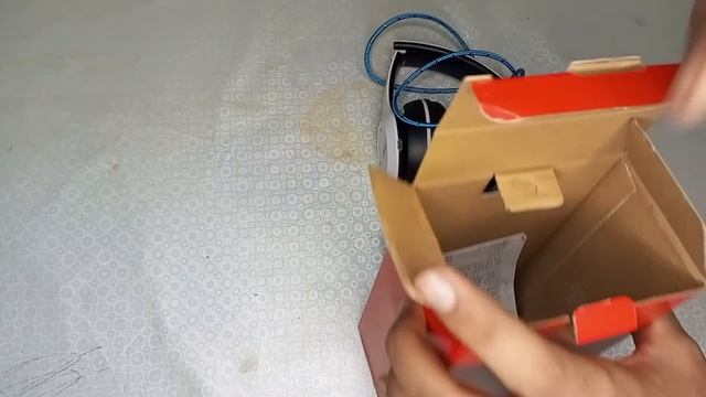 P47 wireless headphones ? Unboxing Review смотреть онлайн