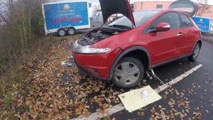 Honda замена переднего поворота- Honda Civic Auswechseln einer vorderen Blinkerleuchten-Glühlampe