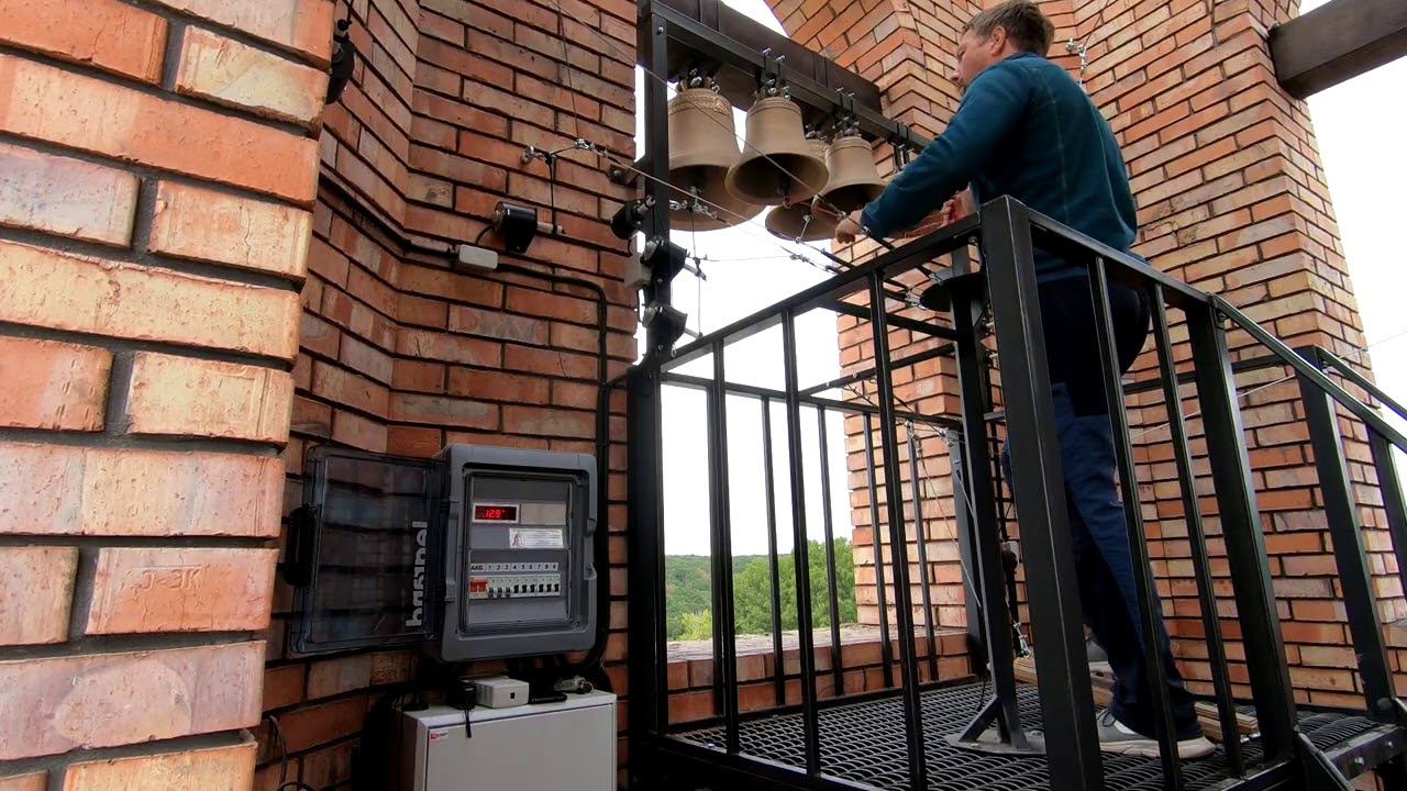 Первый звон колоколов завода «ЛИТЭКС» в Борисовке. смотреть онлайн