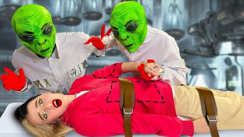 ПРИШЕЛЕЦ Вернулся!! #помогите Пришельцы в Реальной Жизни 2