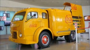 Raymond Loewy-  'Design Streamline'