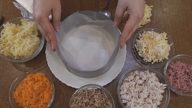 Салат "Своя изюминка". Озадачьте своих гостей. смотреть онлайн