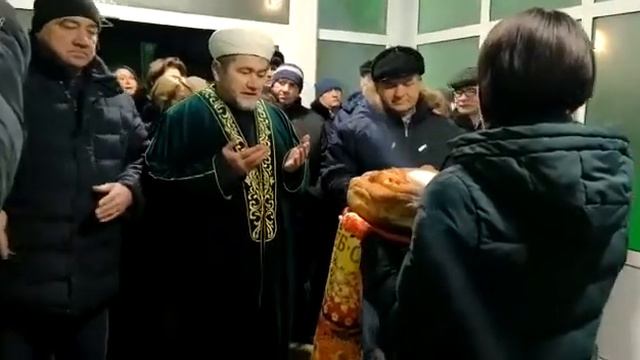 Открытие общежития техникума благословил советник муфтия РТ Равиль хазрат Зуферов смотреть онлайн