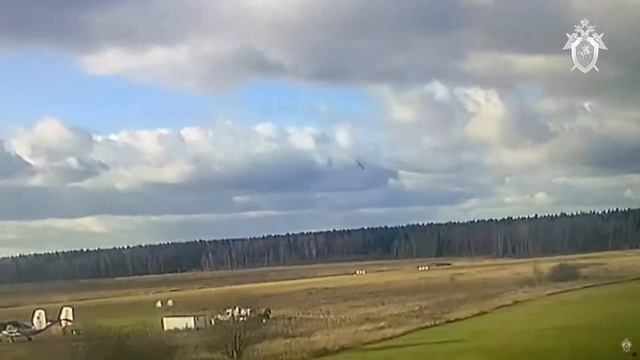 Видео с места крушения высокоплана "Аэропракт А-22" в Подмосковье