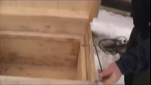 КРЫШКА ДЛЯ УЛЬЯ/УЛЬИ ДЛЯ ПЧЁЛ смотреть онлайн