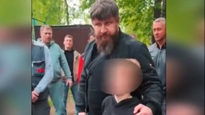 Русская община отомстила мигрантам, которые прогнали детей со спортивной площадки.
