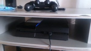 PS4 выключается