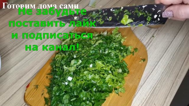 Весенний легкий салат без майонеза! Съели быстрее чем готовили!