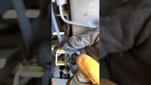 Як замінити датчик NOX Актрос Євро 6/How to replace the NOX sensor Mercedes Actros MP4