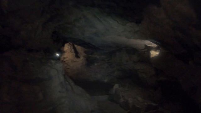 Крым. Урочище Кизил-Коба. Красная пещера смотреть онлайн