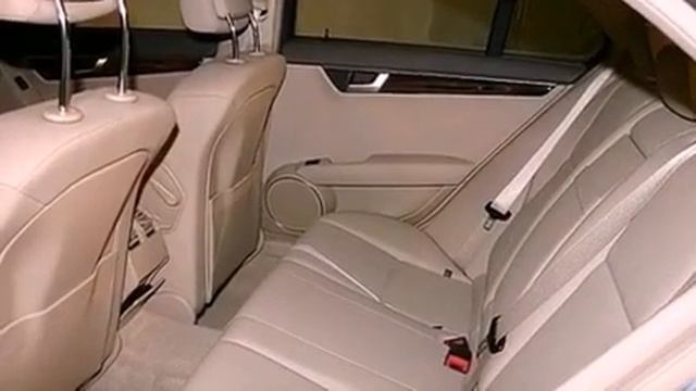 2012 Mercedes-Benz C300 4MATIC IL смотреть онлайн