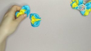 Бантики из репсовой ленты 4 см.