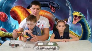 Делаем огромных змей. Фараонова змея делаем вместе