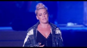 9. P!nk - Just Give Me a Reason (Live 2017, DVD Recording)