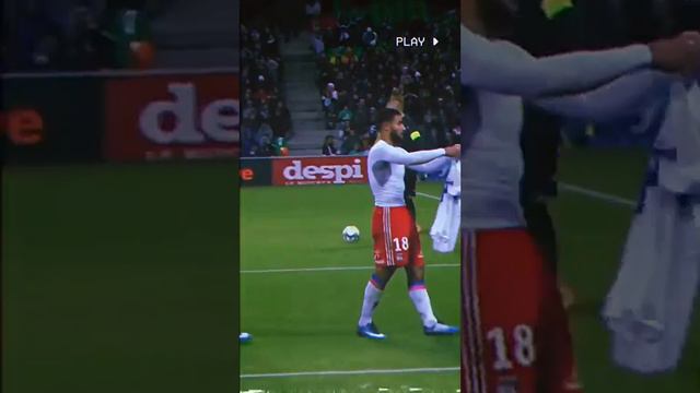 Fekir Vs Fans #fekir #olympiclyon #football