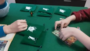 Играем в настольную игру "Сад Алисы" одиночный режим.