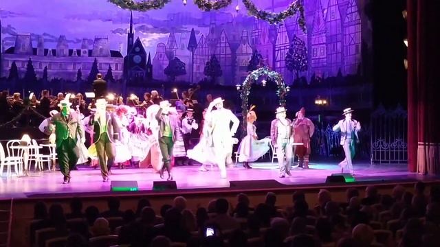 Таинственный ящик. Малый театр смотреть онлайн