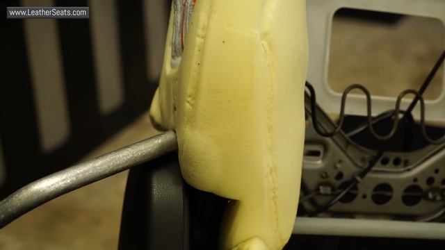 Nissan R35 GT-R Track Edition Seat Foam Steaming - LeatherSeats.com смотреть онлайн