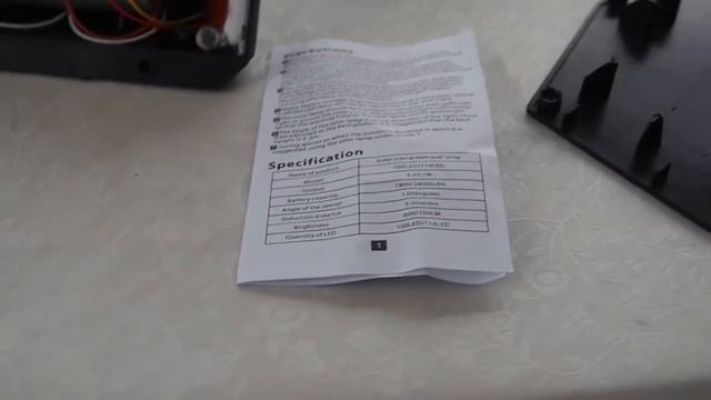 Наглядная демонстрация и обзор уличного светильника на солнечной батарее с датчиком движения смотреть онлайн