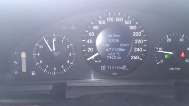 Mercedes w211 strange noise смотреть онлайн