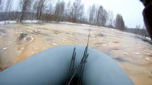 По льду на лодке пвх, вот такая рыбалка.