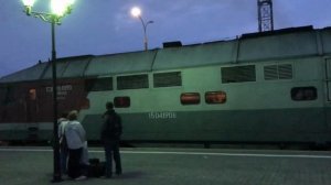 Поезда Архангельск-Москва и Архангельск-СПБ-Москва